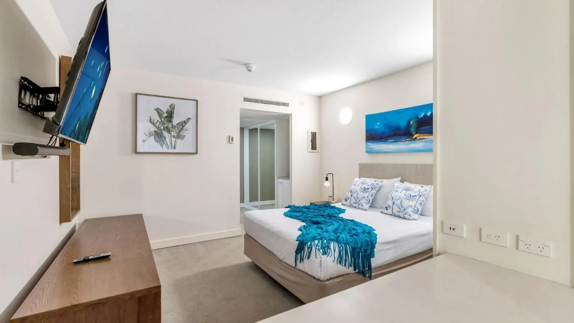 Belle Escapes Drift Beachfront Resort Suite 3207 Palm Cove 0*,  Australia