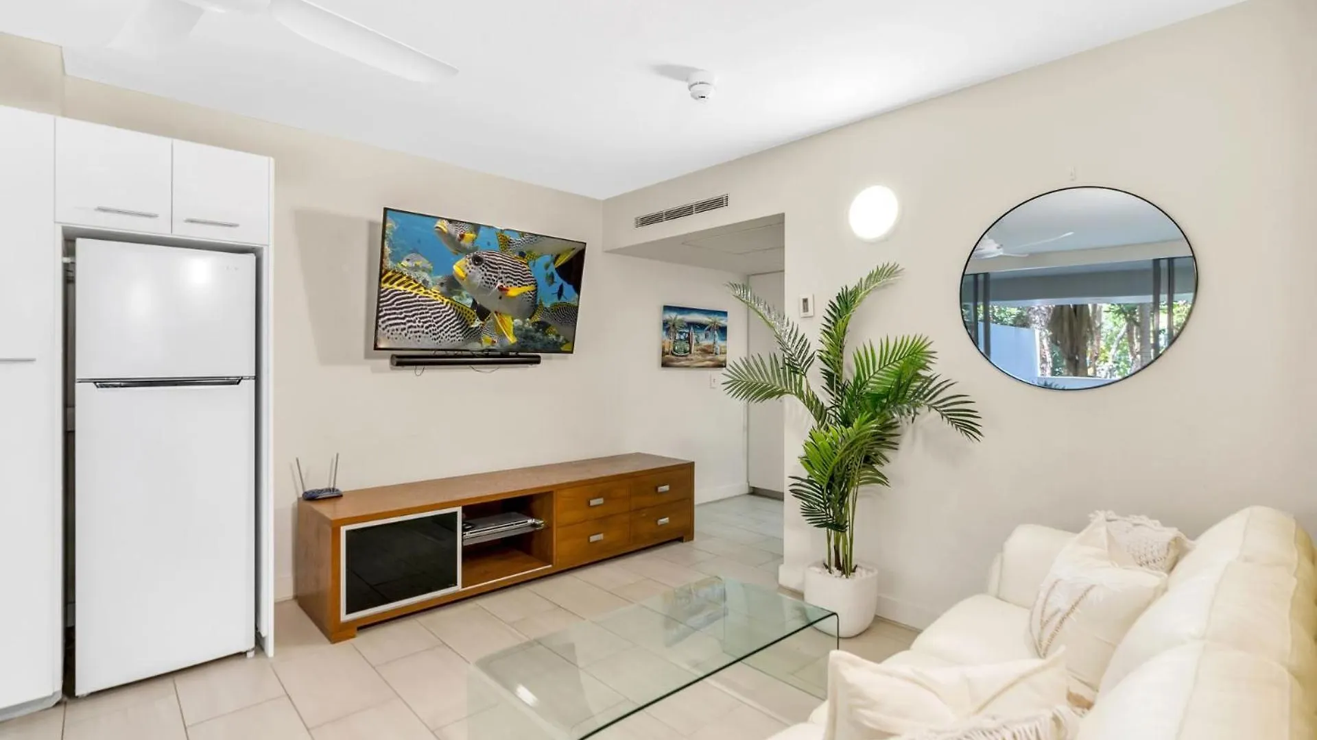Belle Escapes Drift Beachfront Resort Suite 3207 Palm Cove